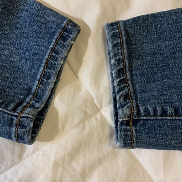 STUDIO BLUE, jean. Tapered ankle, cotton blend, stretchy, good condition size 29 - Picture 7 of 14